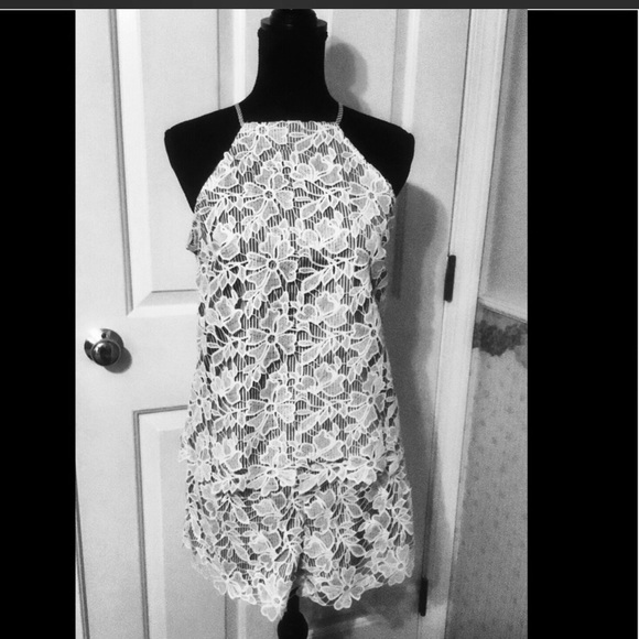 Anthropologie Gorgeous lace halter set - Picture 1 of 8